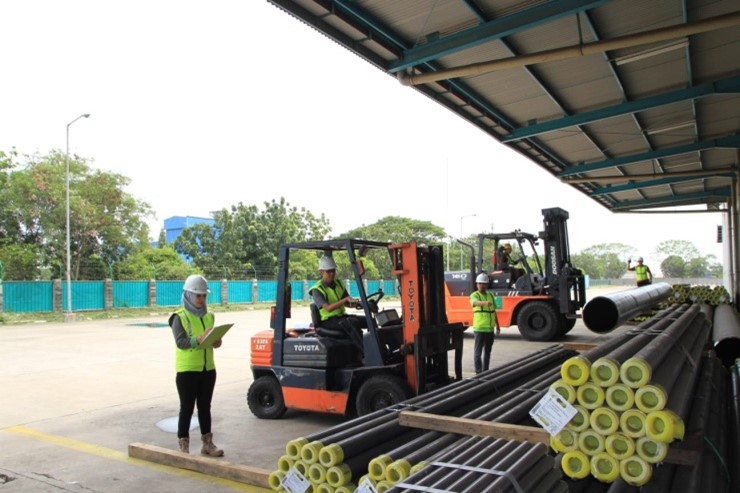 Bonded Logistics Center PT. KAWASAN BERIKAT NUSANTARA: Best Services Along with Professional Handling